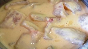 Рыба в кляре на сковороде