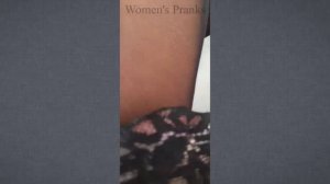 Чулки 20 ден на красивых стройных ножках