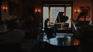 В черном черном лесу, в черном черном доме..