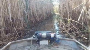 Лодка болотоход. Идём с охоты.