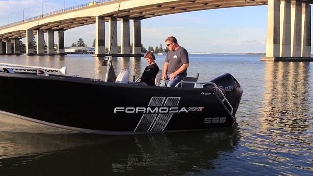 Take a look at the Formosa 565 Side Console, a fishing boat fully loaded смотреть онлайн