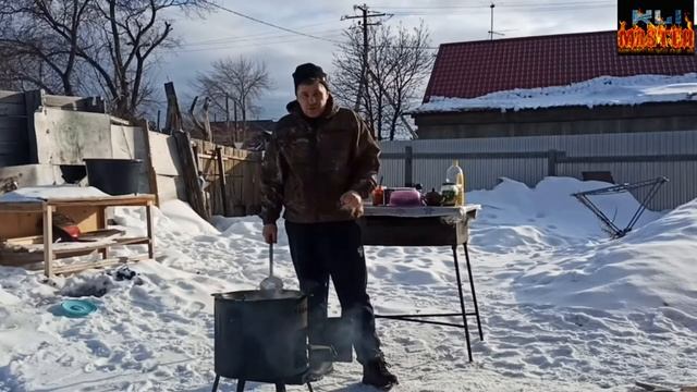 БОМБИЧЕСКАЯ СОЛЯНКА!!! РЕЦЕПТ СОЛЯНКИ!!! ГОТОВИМ СОЛЯНКУ В КАЗАНЕ!!! смотреть онлайн