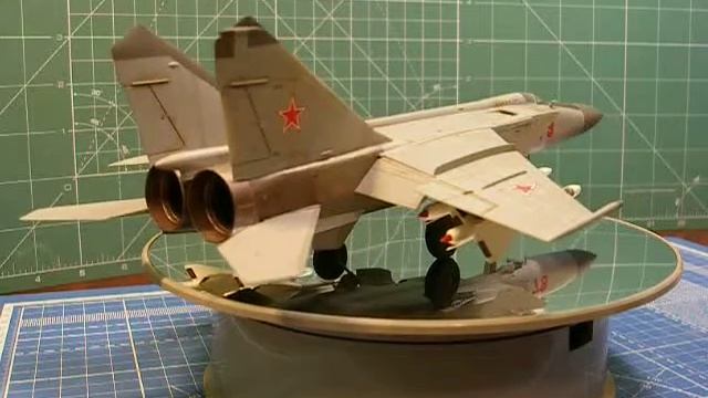 МиГ-25, с точки пониже смотреть онлайн