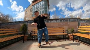 Как кататься на двух колесах на скейте / Как делать Manual #скейт #скейтборд #2023