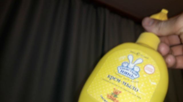 Как отмыть натяжной потолок на кухне от копоти и жира без разводов смотреть онлайн