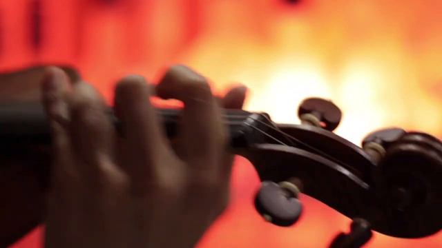 Devil Inside Me (feat. KARRA) - KSHMR x KAAZE - Violin Cover смотреть онлайн