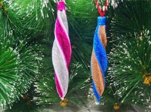 Игрушка на елку своими руками из фоамирана
