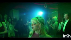 Прошлой ночью в Сохо. Аня-Тейлор Джой танцует.)) ?