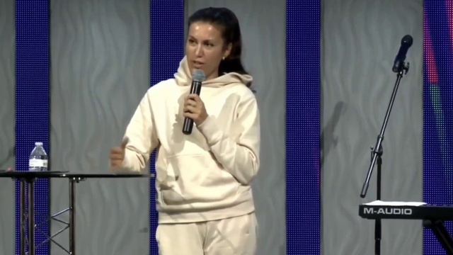 Свидетельство-Миграция Россия, США. Ангелина Емельянова смотреть онлайн