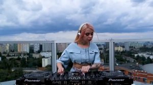 Bella Kri - Live Mix 4K _ Melodic techno & Progressive House.mp4