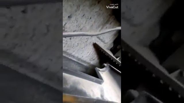 замена салонного фильтра NISSAN NOTE 2009 год смотреть онлайн