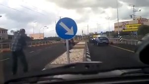 Против лома есть приём   пистолет!