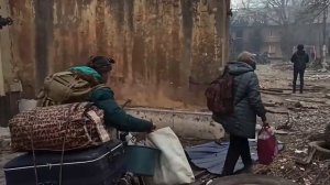 Мариуполь 10.04.2022.Эвакуация мирных жителей из опасных районов.