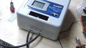 Стабилизатор напряжения для гаража. Ruself SWR II - 9000 - L.