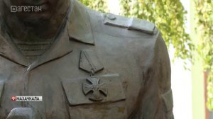 В Махачкале почтили память сотрудников МВД, погибших при исполнении служебных обязанностей