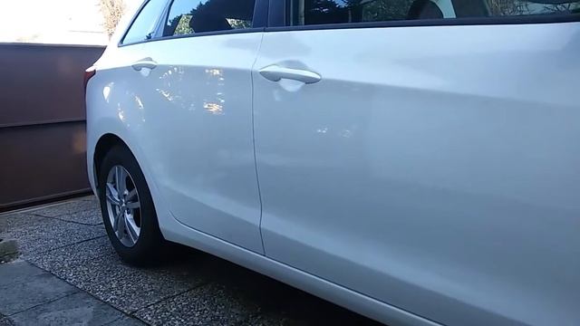 Hyundai i30 kombi - hliníková kola Dezent TC 15 silver + Nokian D3 смотреть онлайн