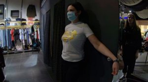 ЗАПРЕТИЛИ ВИДОСЪЕМКУ / ПРОДАВЩИЦА НАПАЛА НА ПОКУПАТЕЛЯ / ЗАПРЕТ ФОТО / ТЦ РАЙКИН ПЛАЗА
