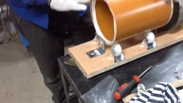 Модель для определения кинетики отверждения полиуретана внутри трубы при вращении смотреть онлайн