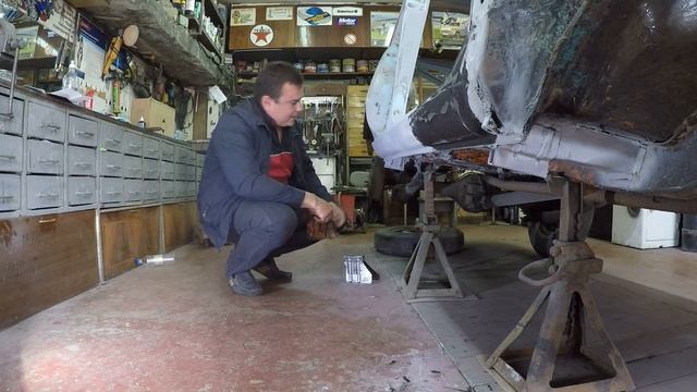 ОЧЕРЕДНОЙ ВИДЕООТЧЁТ ПО ПРОДЕЛАННОЙ РАБОТЕ НАД МОСКВИЧОМ-403,1964 года выпуска. Г смотреть онлайн