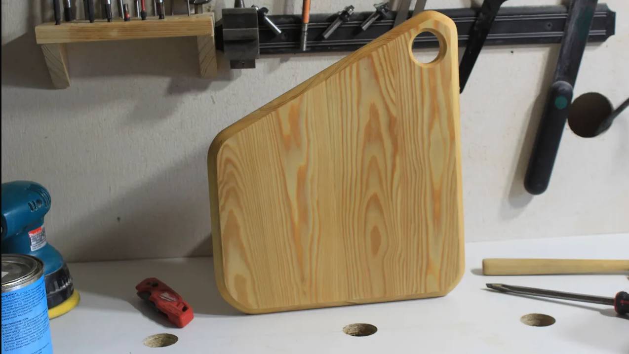 Разделочная доска из массива #деревообработка #разделочнаядоска #столярка #кухня смотреть онлайн