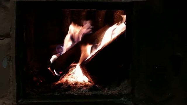 Шум горящих дров / the noise of burning wood смотреть онлайн