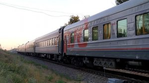 VID_20240620_044541.mp4. ТЭП70 - 0330
с поездом Новороссийск - Саратов.