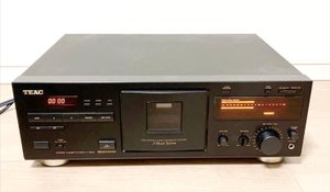 Стереокассетный проигрыватель Teac V-3000 с 3 головками -ЯПОНИЯ