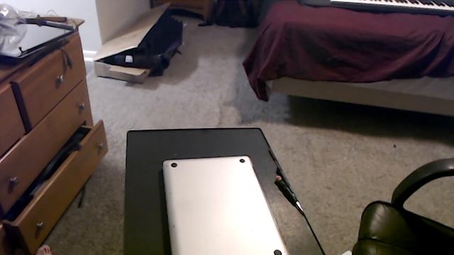 Macbook Pro Mid 2010 1 TB SSD Upgrade, 10 GB Ram Upgrade, Battery Replacement and Screen Repair.