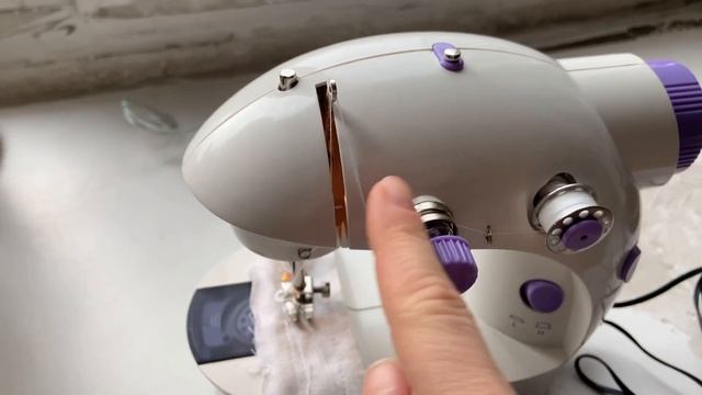 Мини швейная машинка из Китая. Как пользоваться? Недостатки