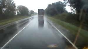 Как нухно заходить в поворот на фуре