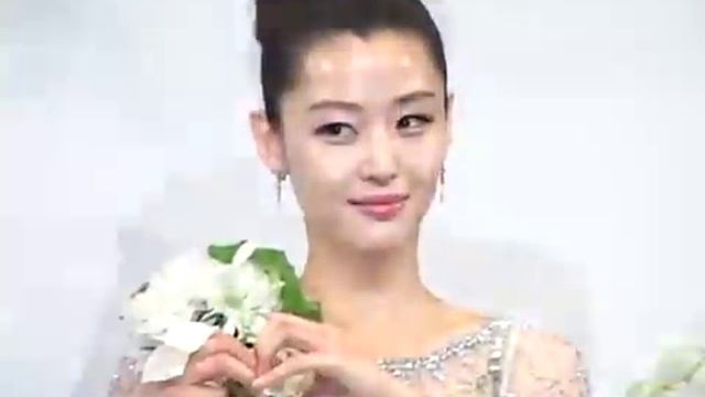 Jeon Ji-hyun's Wedding 전지현 [Showcase] смотреть онлайн