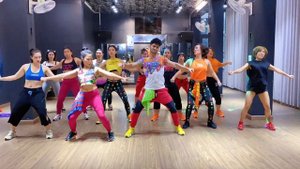 Vive y Baila Zumba | Beto Perez | Max Pizzolante | Dance Workout | Dance Fitness | Latin Music 2021