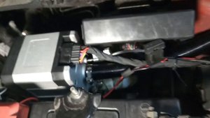 Простая установка "вебасто" из Китая в Nissan Leaf.