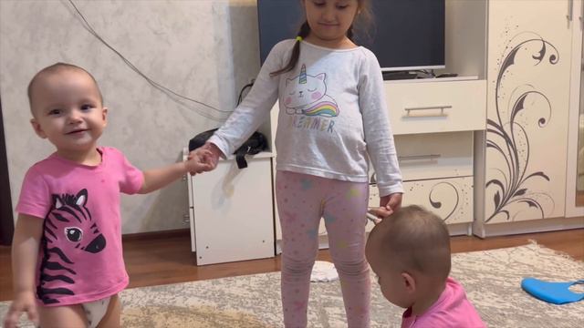 ДВОЙНЯШКИ разбегаются в разные стороны 👀Муж готовит ДОМАШНИЙ МАЙОНЕЗ смотреть онлайн