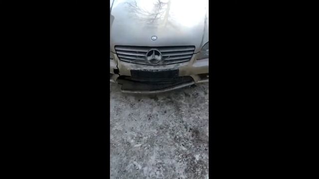 Mercedes C-class. Ремонт переднего бампера. смотреть онлайн