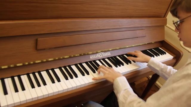 Пианино М Глинка, полученное в рамках Нац.проекта "Культура". Играет ученик Коцарь Дмитрий смотреть онлайн