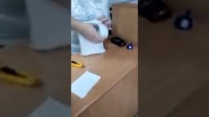 Досмотр посылок в СДЭК. Работники Сдэк с рвением ищут запрещенные к пересылке в Сдэк товары. часть