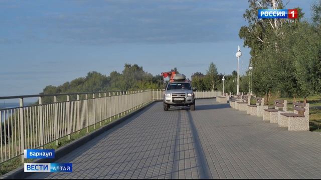 В Барнауле сегодня началась повторная обработка территорий от комаров смотреть онлайн