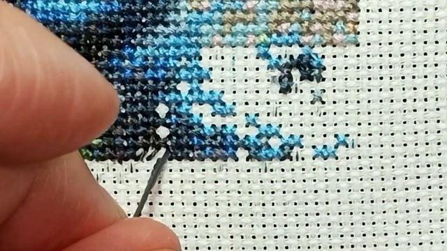 Процесс вышивки крестом?//Cross-stitch