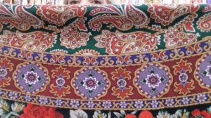 Вернисаж, вид 9 ???Павловопосадские платки в Минске . Светлана