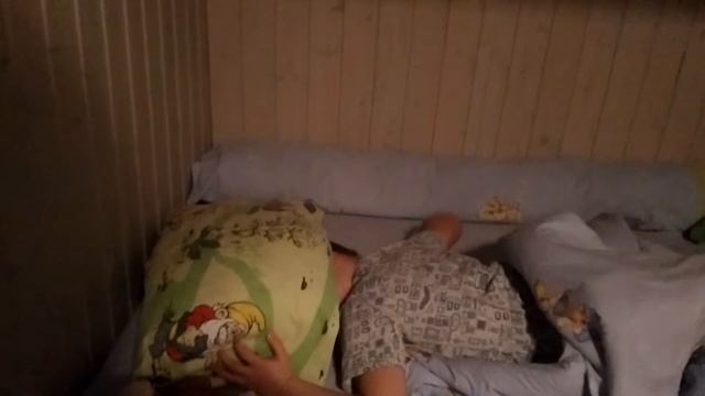 2016 декабрь чтение перед сном в саду смотреть онлайн