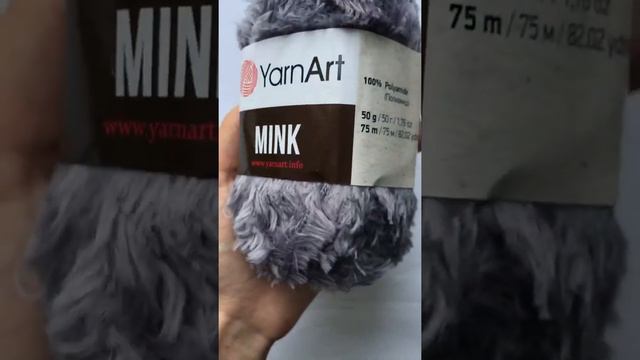 Подробный обзор пряжи YarnArt Mink(Имитация меха) №335 Серый