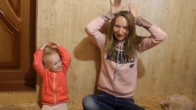 Учим стишок с движениями.