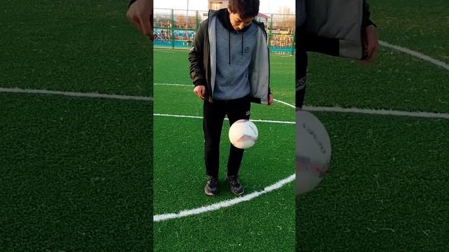 Где-то начеканил 380 раз #спорт #футбол #football #sport смотреть онлайн