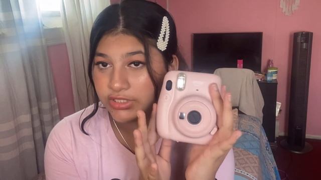 Unboxing/reviewing fujifilm instax mini 11 camera ( does it even worth the buy??? ) |Anushka Garg смотреть онлайн
