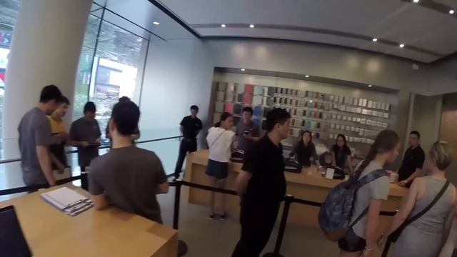 CONHEÇA A APPLE STORE HONG KONG PLAZA смотреть онлайн
