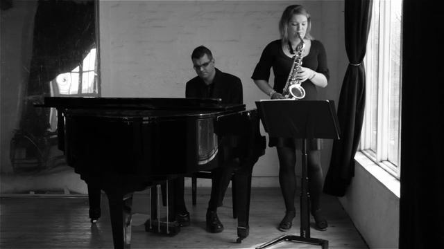 Round Midnight - Saxophone and Piano Duo смотреть онлайн