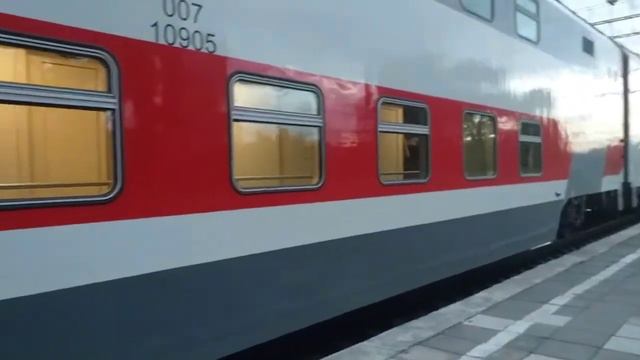 Уехали мои куколки?/Двухэтажный поезд?Я уже скучаю... смотреть онлайн