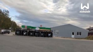 Дети едут в школу с помойки и возвращаются в неё