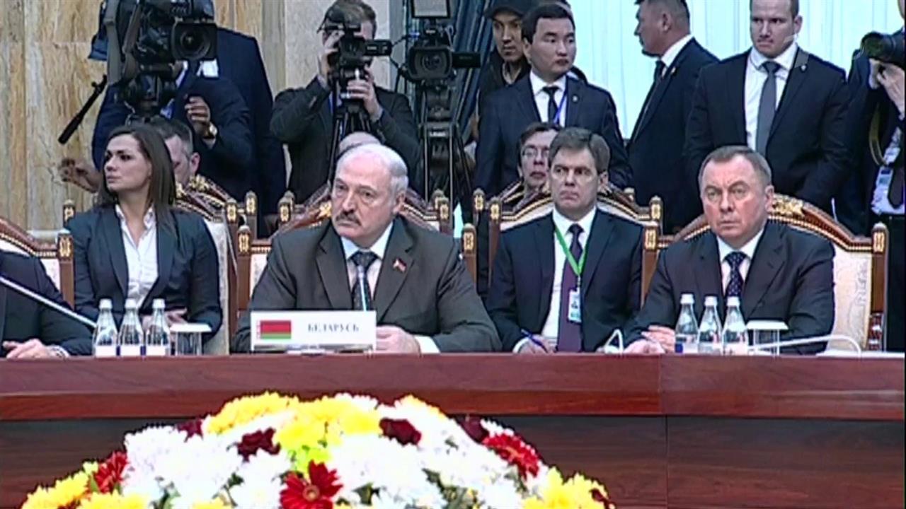 В Бишкеке состоялась встреча лидеров стран ОДКБ и Евразийского экономического союза